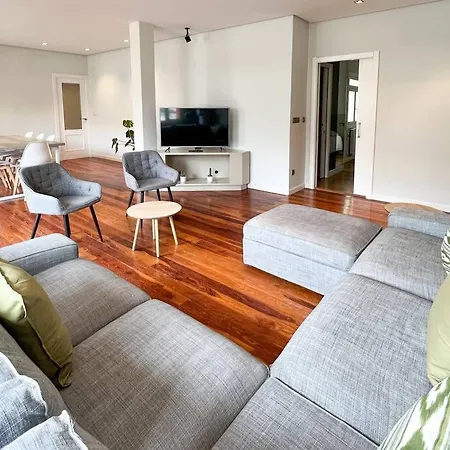 Grand View Zurriola Apartment